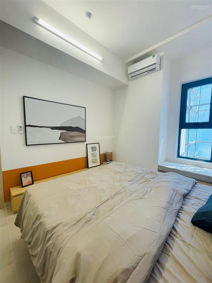 Cty đang nhận những bộ hồ sơ cuối cùng của dự án, số lượng khách đăng ký rất đông a/c tranh thủ đk