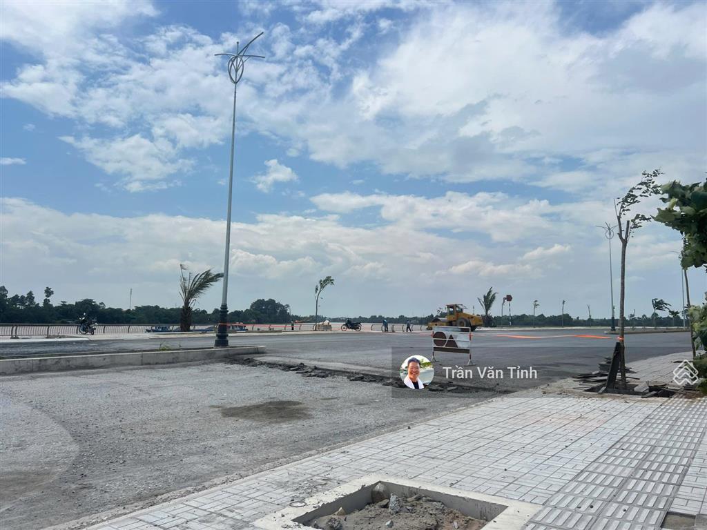 Bán lô góc 3 mặt tiền thông thoáng trục bờ kè bửu long, biên hòa, giá chỉ 7 tỷ