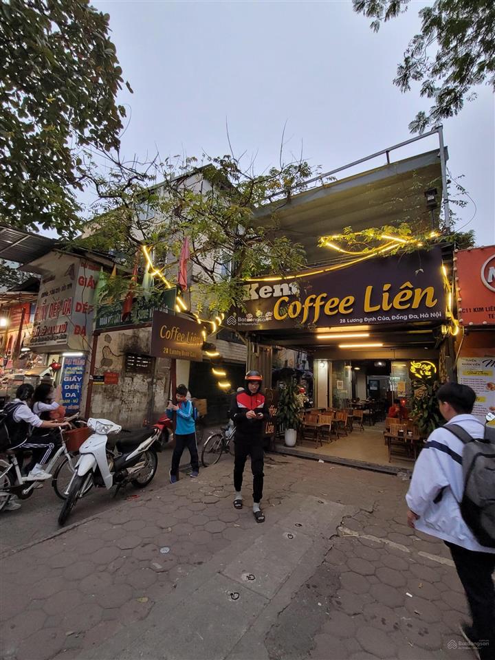 Căn hộ thang máy 100m2 tầng 6 có 3 mặt thoáng khu kim liên  chính chủ tặng ngay 5 tr khi ký hđ