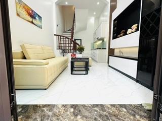 Bán căn nhà 30m2 phố vĩnh phúc 2 ngoặt ra ô tô đậu giá 6,6 tỷ