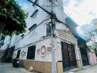 Chính chủ. nhà 1 trệt 1 lửng 2 lầu sân thượng. vị trí 2 mặt tiền hẻm thông thoáng. xe hơi vào nhà