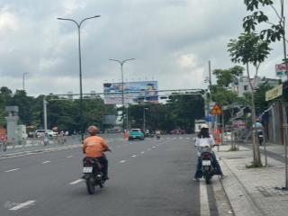 Bán gấp lô đất. tương lai .tiếp giáp mặt tiền .duong quảng hàm . băng qua nguyễn văn lượng.