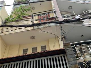 Chính chủ. nhà 1 trệt 2 lầu sân thượng. hẻm 312 quang trung p10. thông qua phan văn trị cityland
