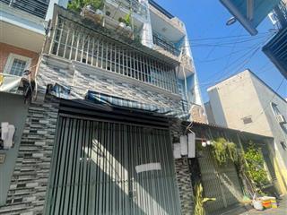 Bán nhà 1 trệt 1 lững 2 lầu sân thượng. kế bên ủy ban p16 . nhà 1 xẹt. 20m ra mặt tiền. hẻm xe hơi