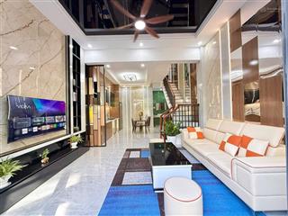 Nhà 3 tầng kiệt oto tôn đản  giá chỉ 4tyxx