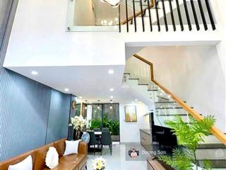 Nhà 3,5 tầng kiệt 50 hàm nghi  cách đường 30m  kiệt thông oto đậu gần nhà 24/24