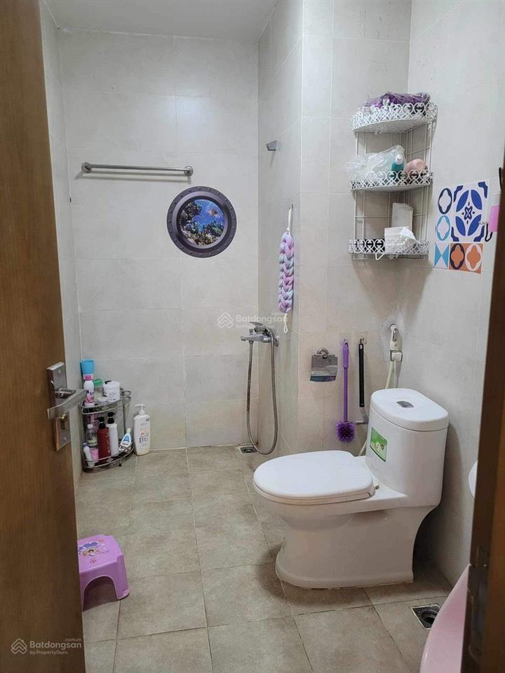 Gia đình cần bán căn 2 phòng ngủ toà trung ương đảng giá 4 tỷ