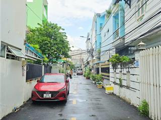 6,7 tỷ  nhà 3 tầng  nhà trống tiện vào ở ngay  đường ô tô tránh  ngay lê văn thịnh q2