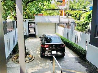 22,5 tỷ mặt tiền lê văn thịnh q2  180m2  xd khủng 7 tầng có hầm để xe  ngang đẹp 5,6m căn góc