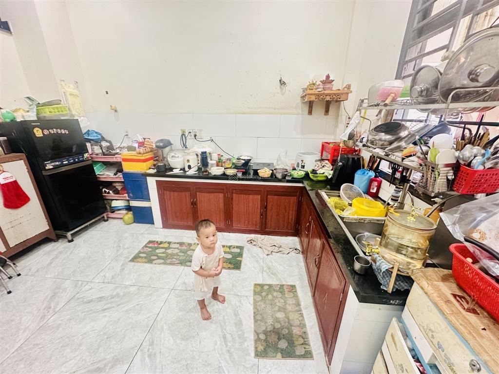 7,2 tỷ  nhà 2 tầng thạnh mỹ lợi q2  đường ô tô ngủ trong nhà