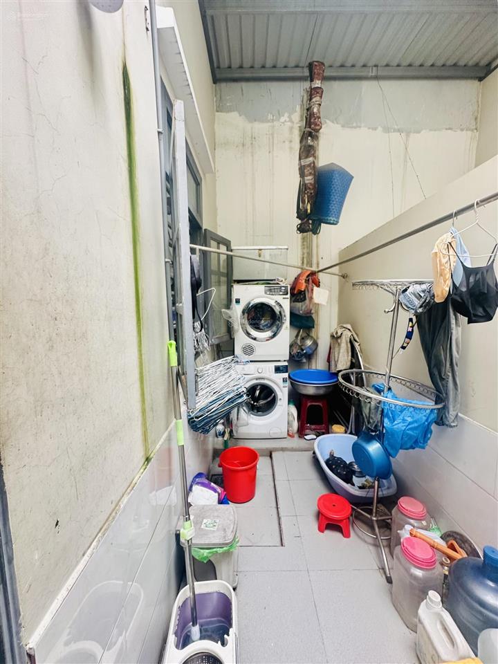 7,2 tỷ  nhà 2 tầng thạnh mỹ lợi q2  đường ô tô ngủ trong nhà