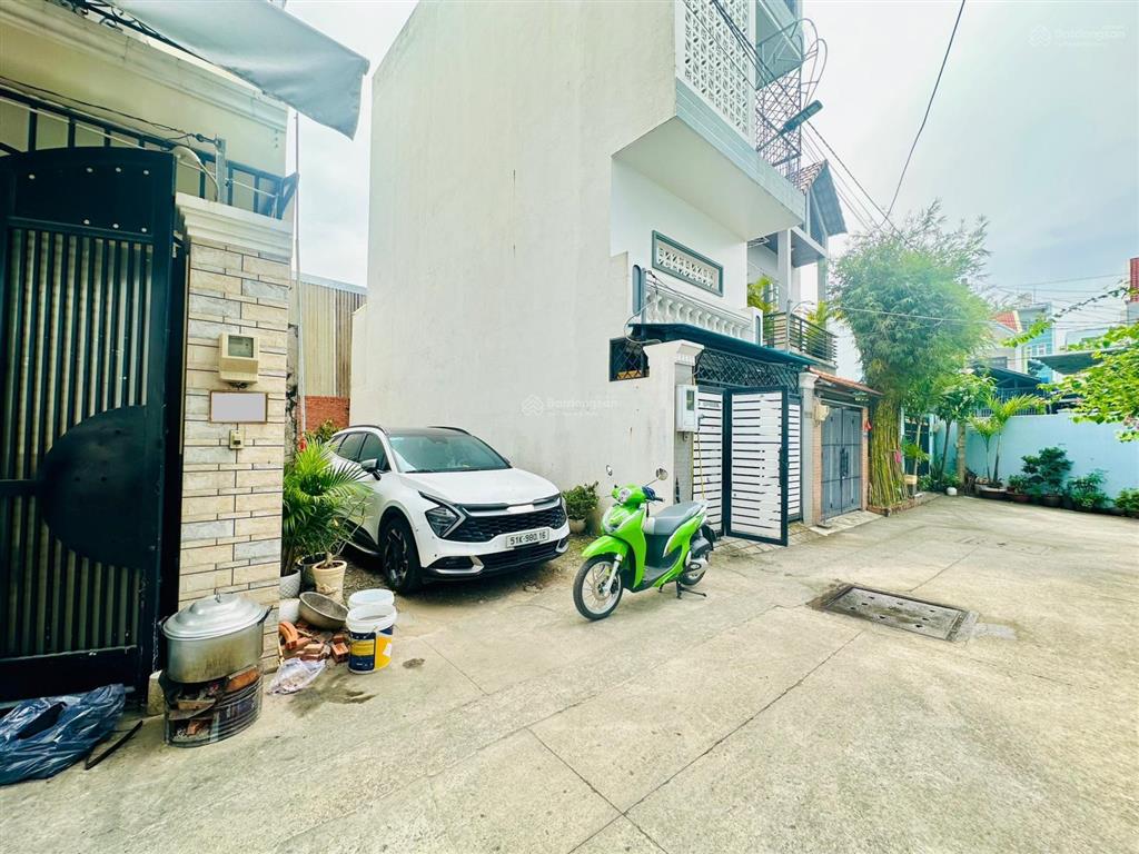 7,2 tỷ  nhà 2 tầng thạnh mỹ lợi q2  đường ô tô ngủ trong nhà