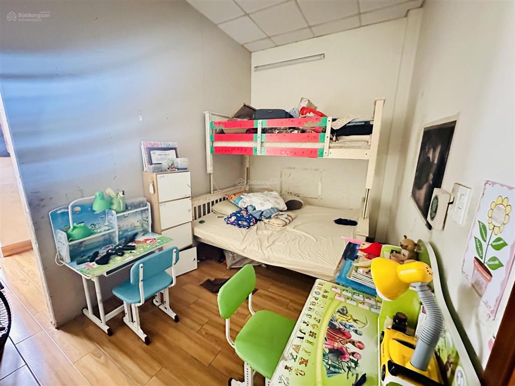 7,2 tỷ  nhà 2 tầng thạnh mỹ lợi q2  đường ô tô ngủ trong nhà