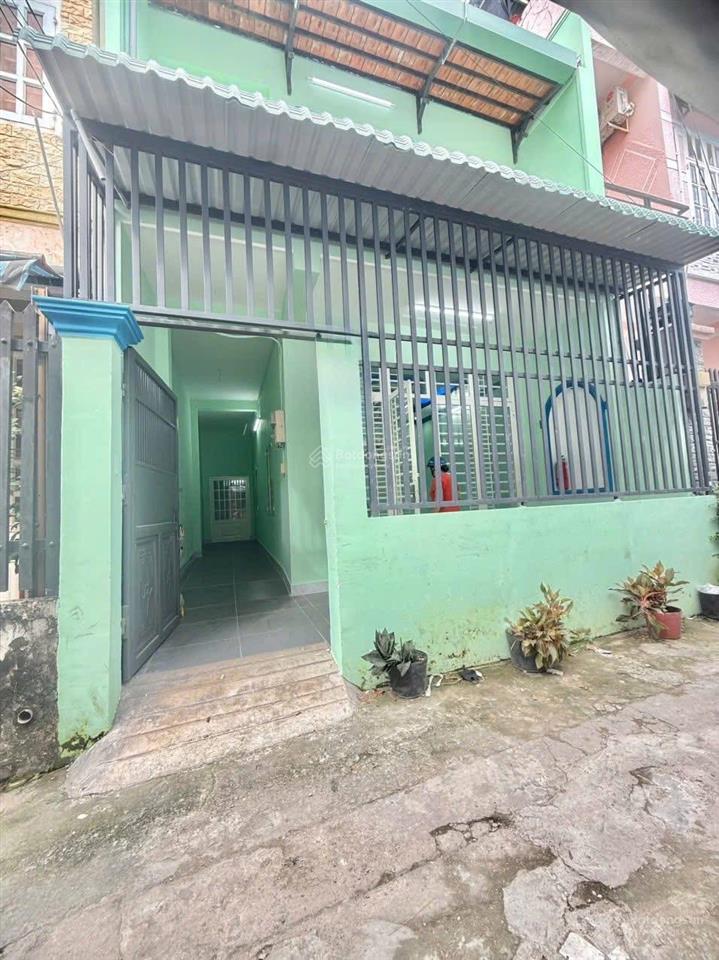 5,6 tỷ  hẻm lê văn thịnh chợ cây xoài q2  75m2  ngang đẹp 5,5m  có lầu  4pn