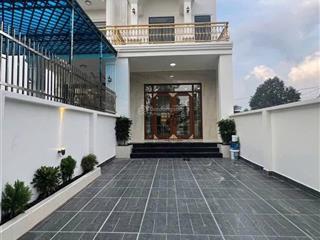 Nhanh thì còn, nhà đẹp phường phú tân gần tp. mới, 1 trệt 1 lầu 5x30m full thổ cư