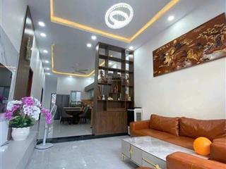 Siêu phẩm nhà phú lợi sát ngã tư lê hồng phong 7x32m tc 100m2 xây 2 nhà , sân 2 oto