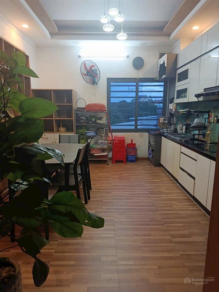 Hot, nhà hiệp thành 1 trệt 3 lầu 4 phòng ngủ đã hoàn công.  em việt