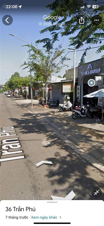 Bán nhà vị trí đẹp cho quý khách kinh doanh. 12m mặt tiền đường trần phú