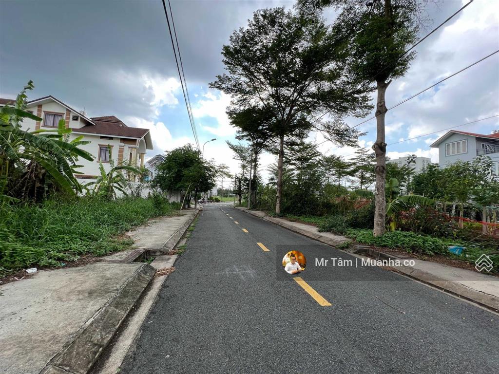 11 tỷ 500 nền 240m2 nền biệt thự có sổ cá nhân kdc phú lợi