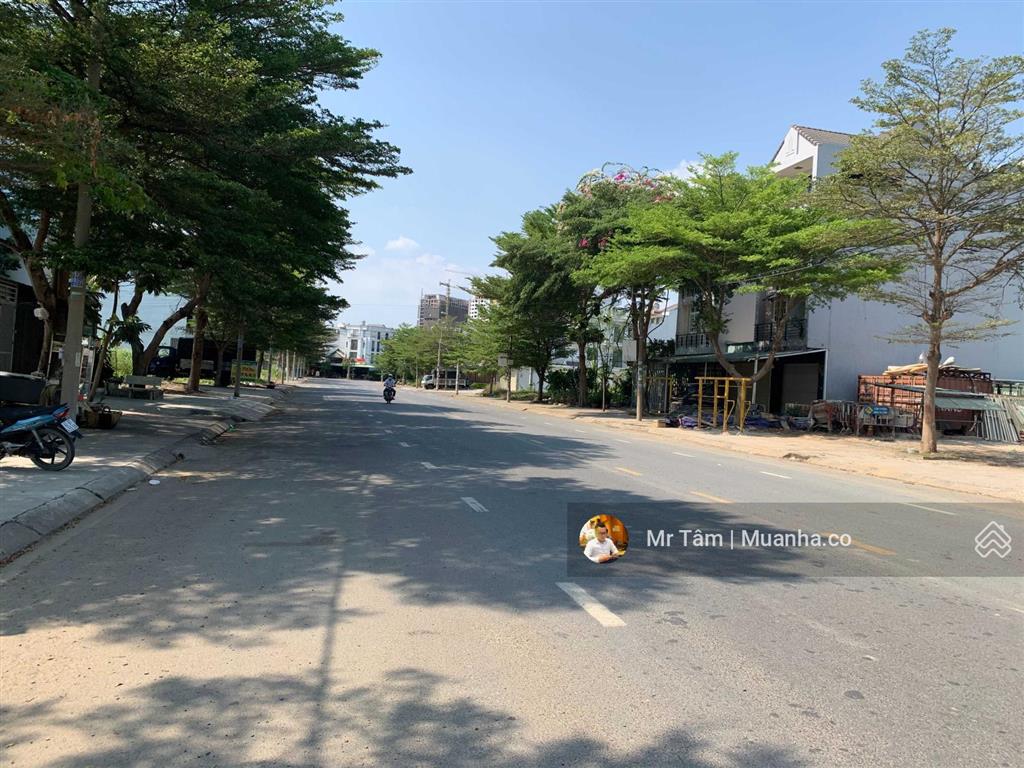 Đất mặt tiền đường phạm thế hiển đường 30m 120m2 giá 6 tỷ 960  rất tiện kinh doanh