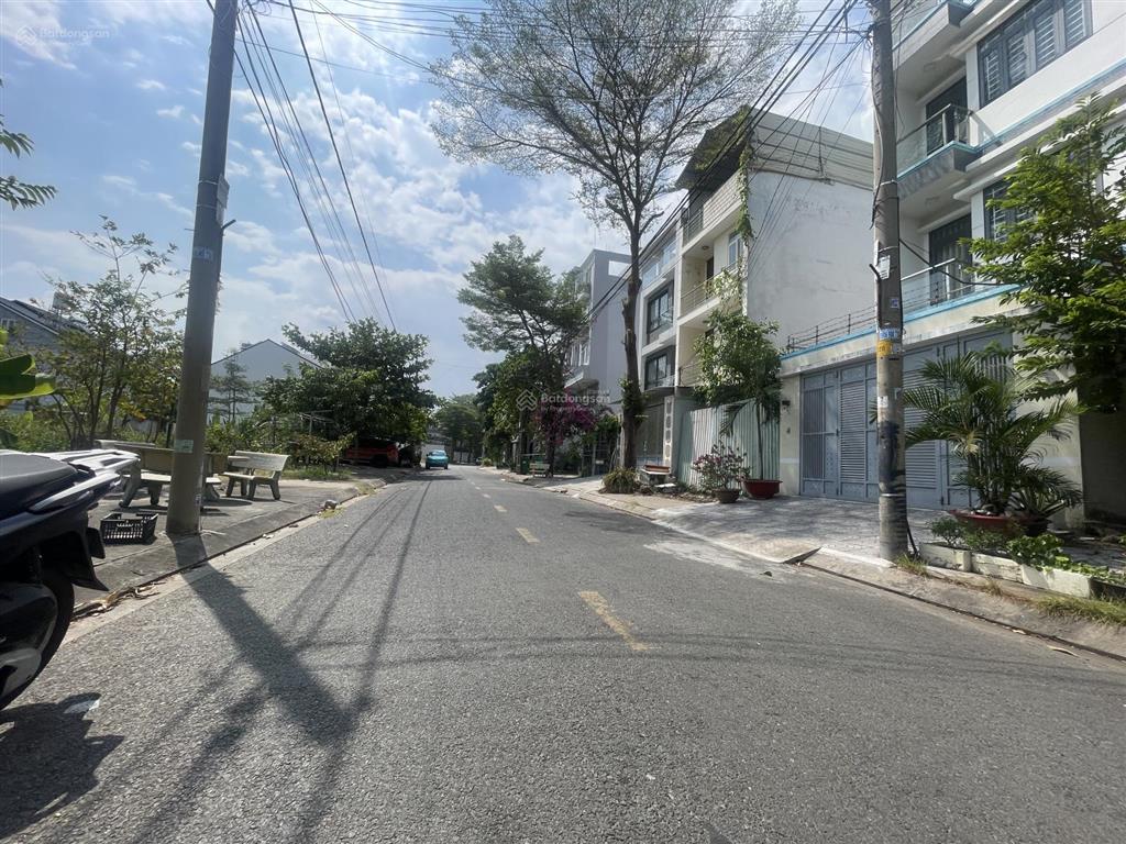 9 tỷ 2 tỷ sở hữu nền biệt thự khu đông dân cư 240m2 tại kdc phú lợi