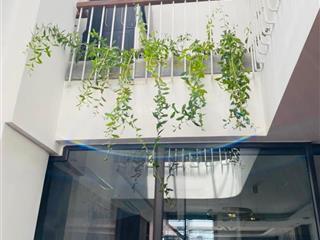 Cho thuê nhà nguyên căn tại lê đức thọ. diện tích 90m2 x 7 tầng giá thuê 60 triệu/tháng