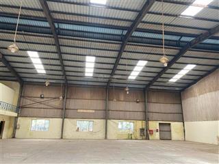 Cho thuê xưởng đẹp tai quốc oai  hà nội. diện tích 1200m2 giá thuê 35 nghìn/m2/th,  0982 247 ***