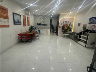 Cho thuê liền kề vinhomes gardenia hàm nghi. diện tích 100m2 x 5 tầng thông sàn . 0982 247 ***