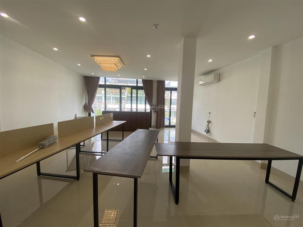 Cho thuê sàn văn phòng tầng 3,4 tại dương khuê. diện tích 100m2 /sàn giá thuê 13 triệu/sàn/tháng
