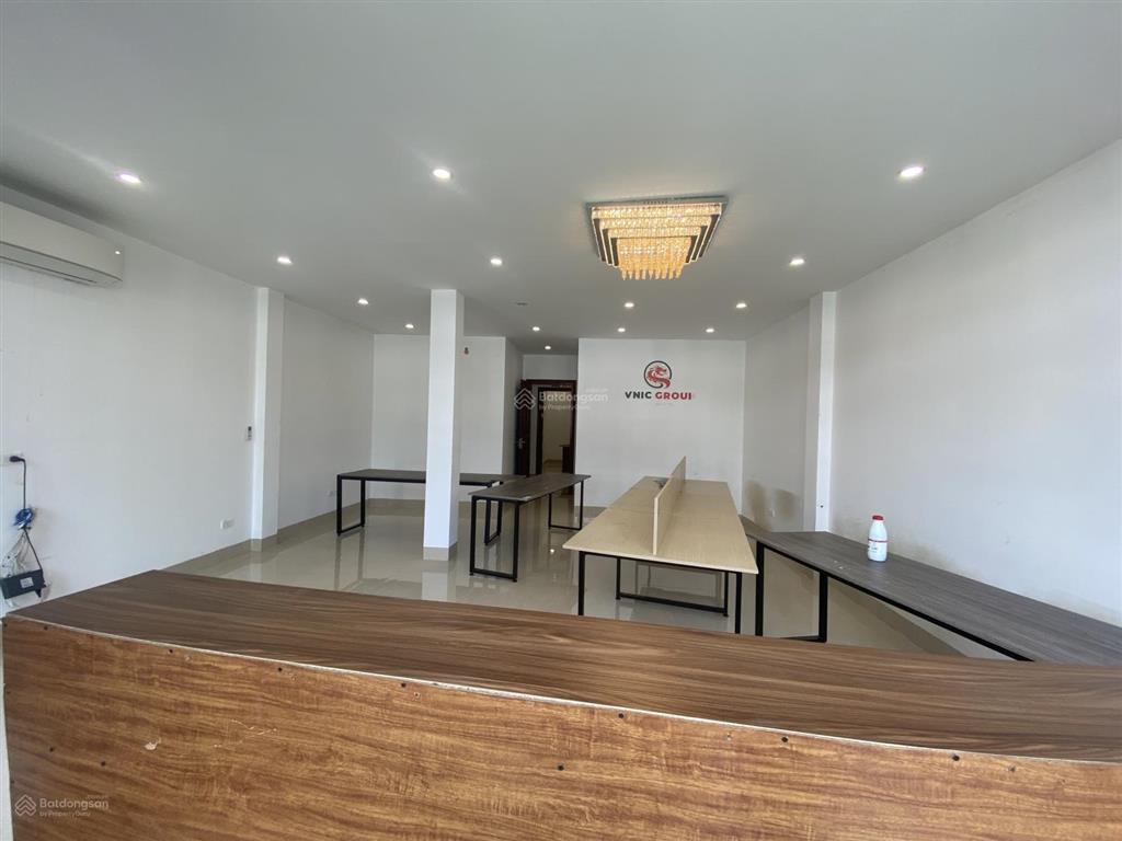 Cho thuê sàn văn phòng tầng 3,4 tại dương khuê. diện tích 100m2 /sàn giá thuê 13 triệu/sàn/tháng
