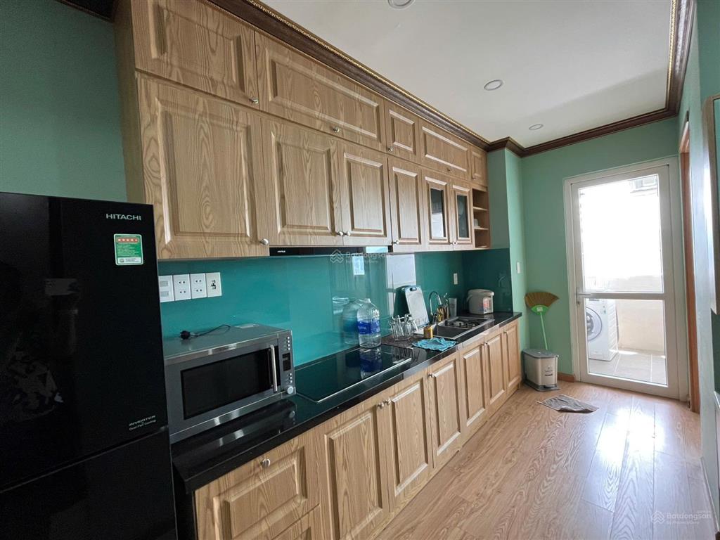 Bán căn hộ 2 phòng ngủ tầng cao nội thất gỗ xịn mường thanh khánh hòa số 4 trần phú