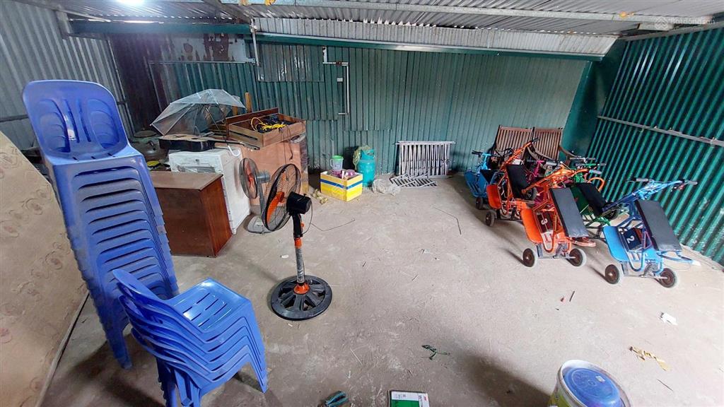 Kho chia nhỏ 30m2, xe 15t đỗ, định công, giá 3tr/th