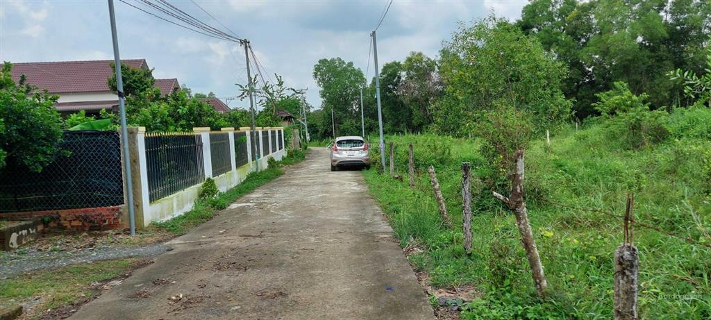 Bán đất suối cát, xuân lộc, 16m mặt tiền bê tông, 1 tỷ 285tr