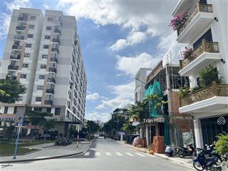 Đường a2  a3 trực diện công viên vcn phước long 2. đường thông vị trí đẹp đắc địa. lvcc