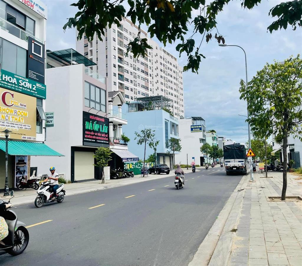 Rẻ hơn 500tr mt đường số 4 hướng đông kđt vcn phước long 1. vị trí đắc địa  giá đầu tư. lvcc