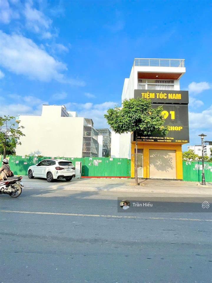 Bán lô hướng đông mặt tiền thích quảng đức giá tốt trục đường thuộc vcn. được xây 5 tầng cấp sổ