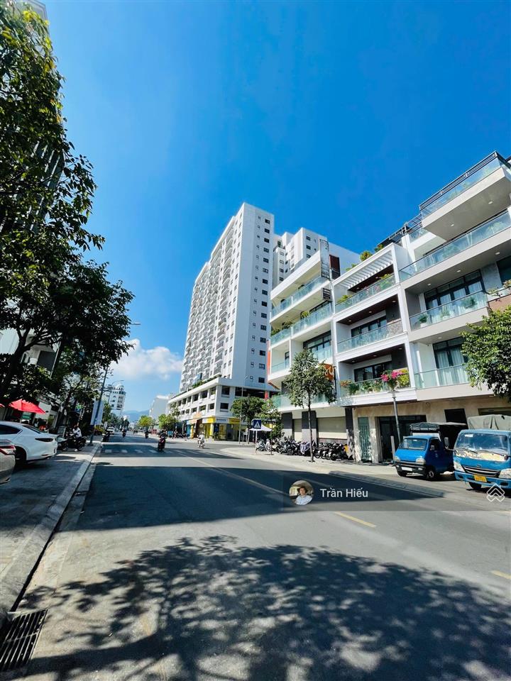 Bán lô hướng đông mặt tiền thích quảng đức giá tốt trục đường thuộc vcn. được xây 5 tầng cấp sổ