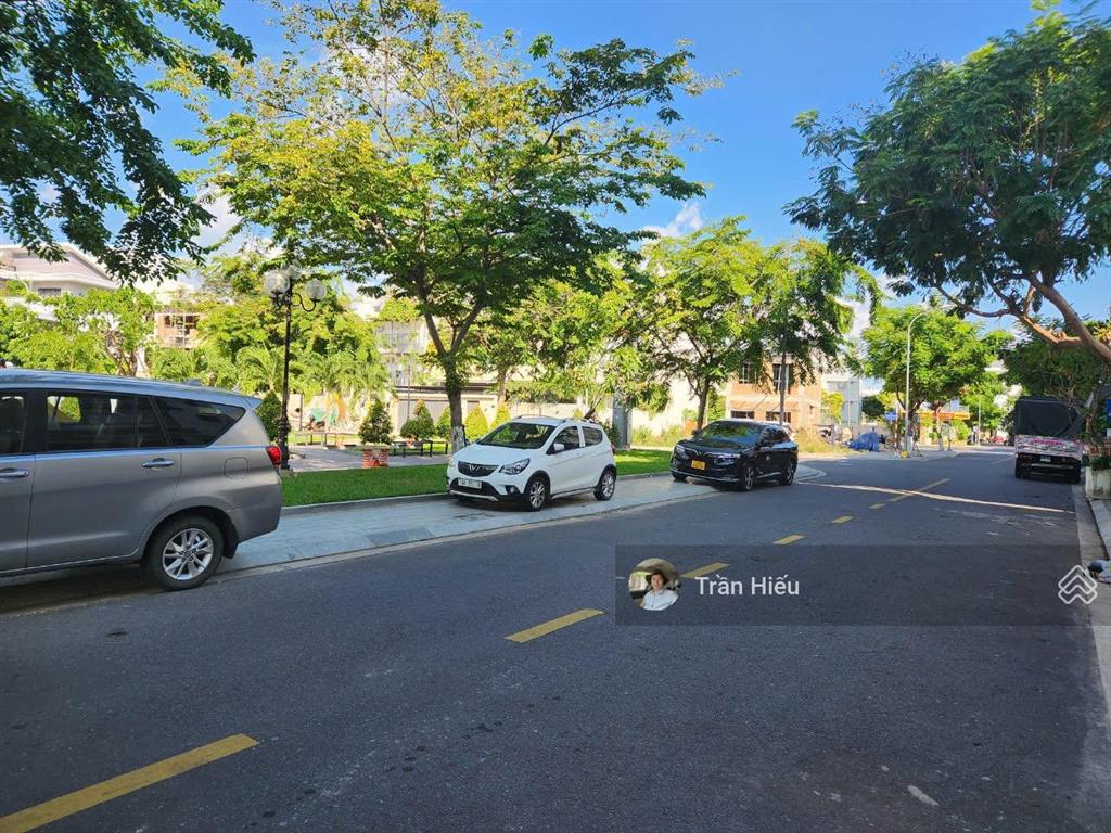 Bán lô 75m2 sạch đẹp đường a3 view công viên vcn phước long. vị trí đắc địa, đường thông