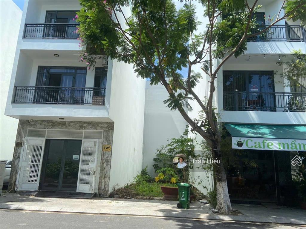 Bán lô 75m2 sạch đẹp đường a3 view công viên vcn phước long. vị trí đắc địa, đường thông