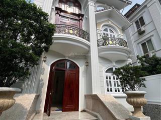 Bán biệt thự sân vườn ngay an phú an khánh, q2 ngay nguyễn hoàng, dt 10x20m, 3 tầng + st, giá 35 tỷ