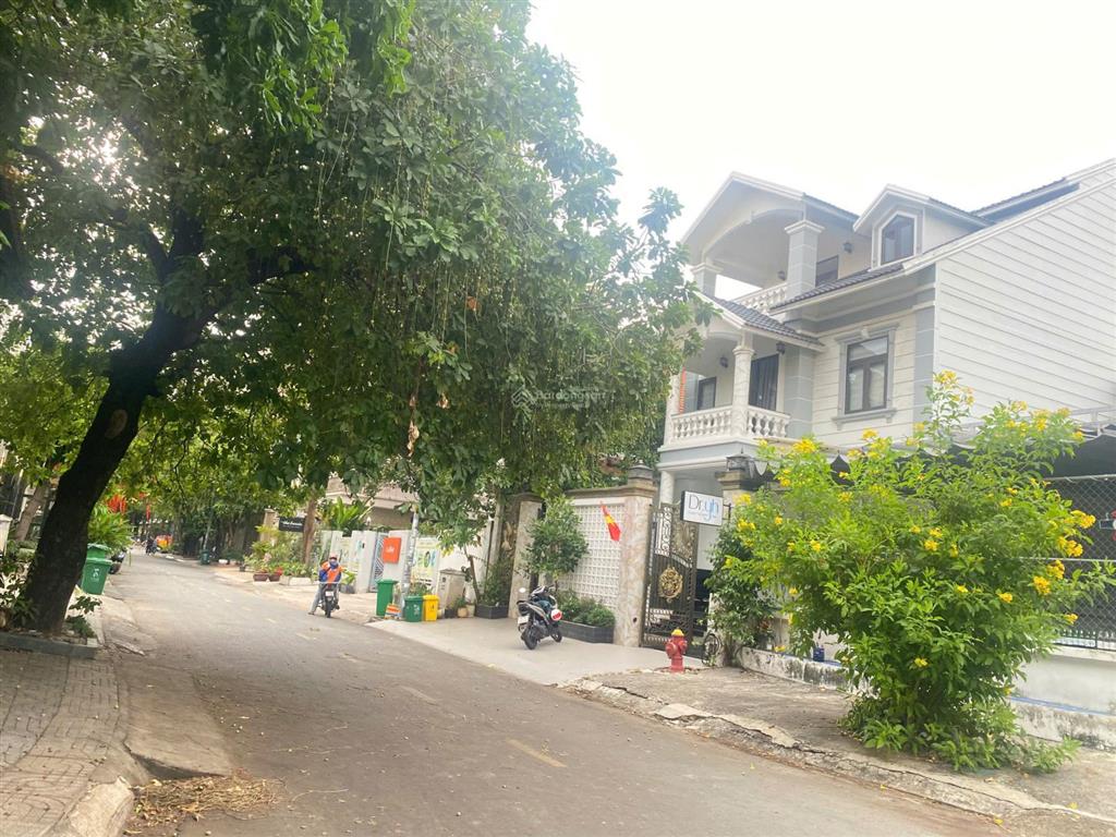 Bán lô đất ngay đường trần não, an phú, q2, 160.3m2, giá 28 tỷ, cách trạm metro an phú 200m xây cao