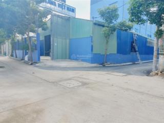 Nhà kho xưởng thạnh xuân q12 dt 368m full thổ cư. xe tải 5 tấn vào thoải mái. đường thông