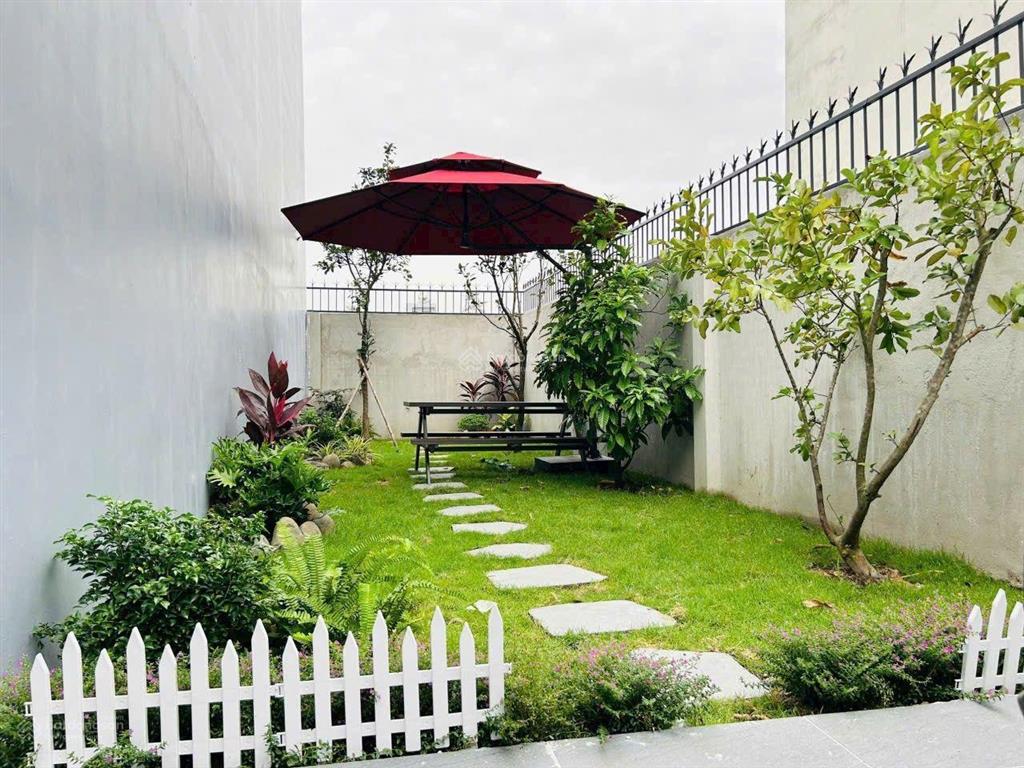 Bán gấp bt 4pn, 5wc, 145m2 tại tô ngọc vân, thạnh xuân, q12, 8,3tỷ vnd