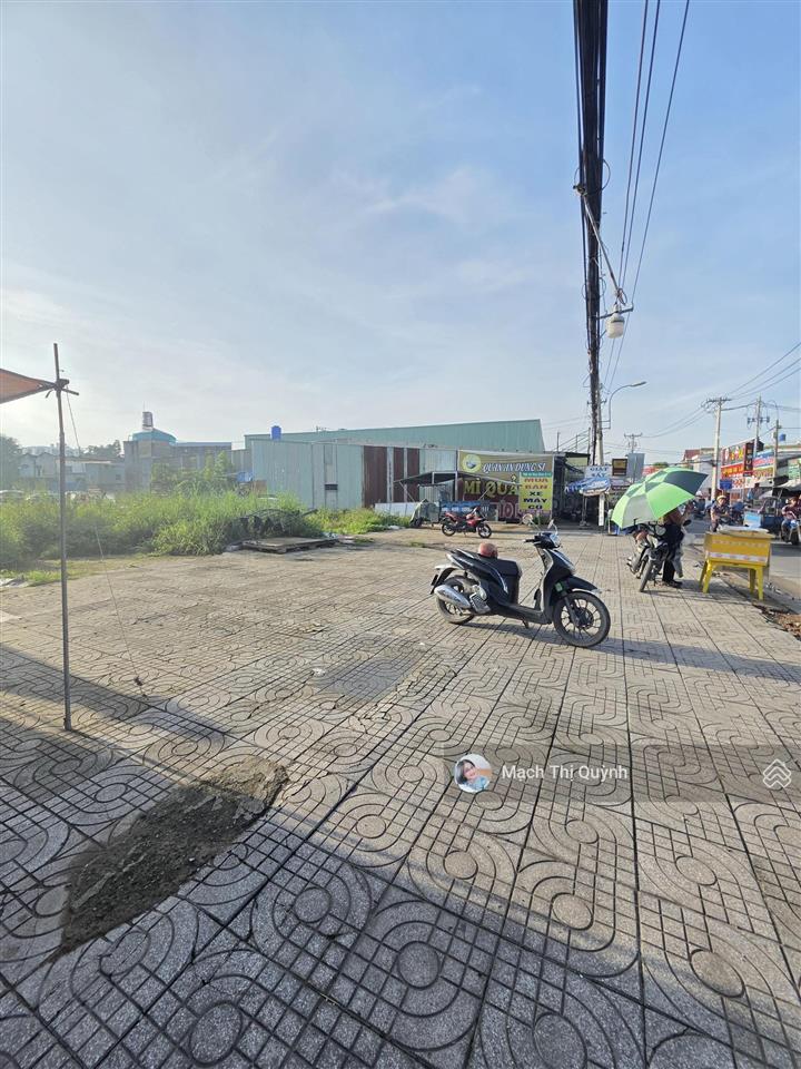 Mặt tiền hà huy giáp q12. ngang 4 dài 30m, full thổ cư kinh doanh sầm uất