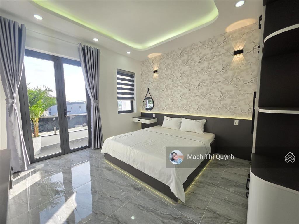 Nhà xây mới có thang máy. 4pn, 6wc tại đường 21, thạnh xuân, quận 12, tp. hcm giá tốt 8,4 tỷ