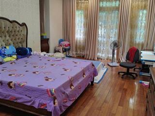 Cần bán gấp nhà kđt mới đại kim. diện tích 54m2 * 4 tầng, giá 15.5 tỷ