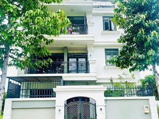 Chính chủ bán nhà phố 630m2 sàn (có hầm + thang máy)  khu kikyo residence  nam long