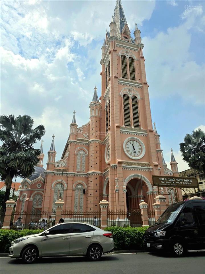 Võ thị sáu  hai bà trưng, p.tân định q1  150m²  hđ thuê 120tr/tháng