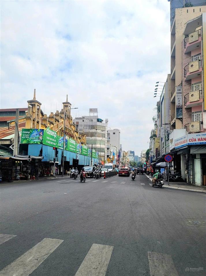 Võ thị sáu  hai bà trưng, p.tân định q1  150m²  hđ thuê 120tr/tháng