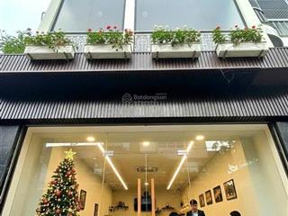 Võ thị sáu  hai bà trưng, p.tân định q1  150m²  hđ thuê 120tr/tháng